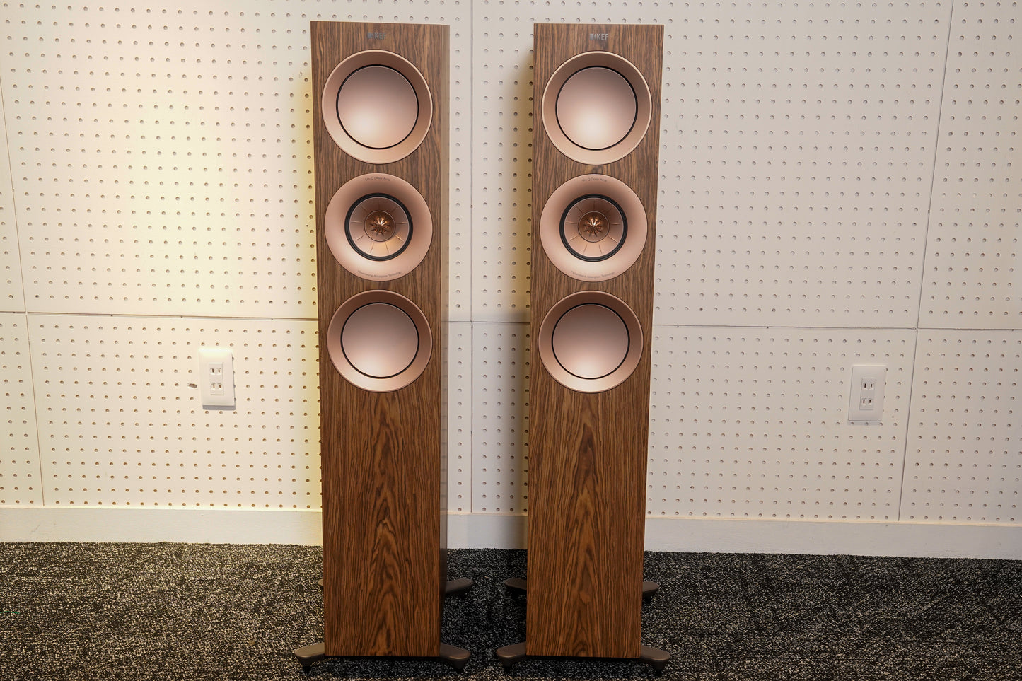 【展示品】R7 Meta