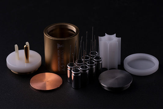 Crystal Eop-G(NEMA) (コンセントプラグ型)