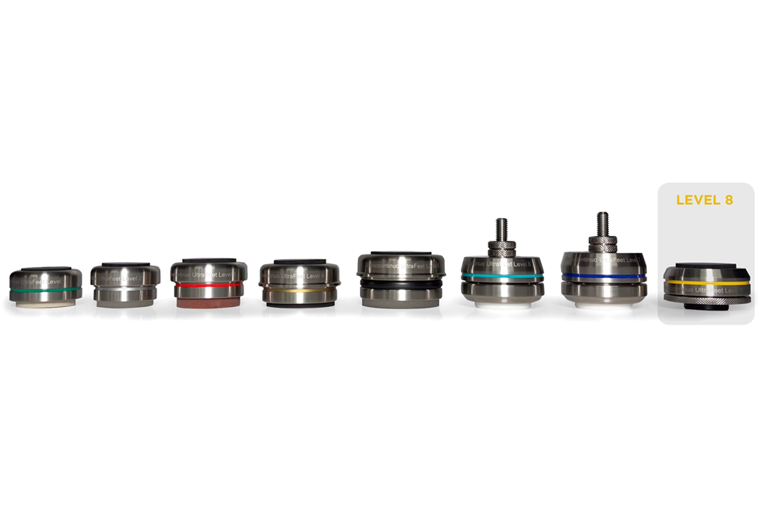 ULTRA FEET(４個セット)　インシュレーター