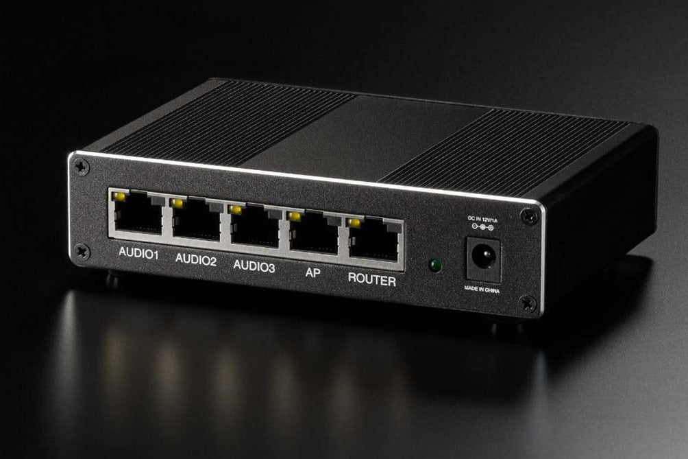 DATA ISO BOX オーディオ専用ルーター – SOUND TEC